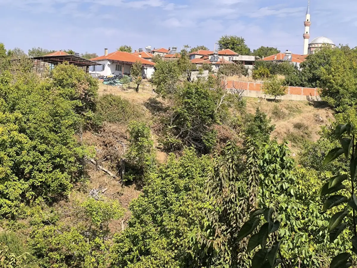 ELEKTRİĞİ VE SUYU VAR – KÖY DİBİNDE - Fotoğraf 4