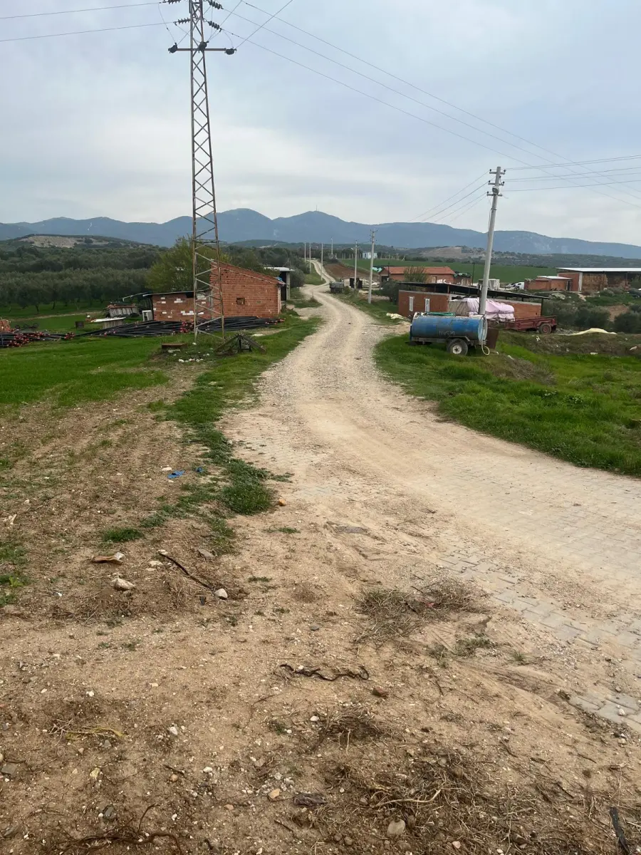 ACİL SATILIK 1.700 m² KÖY YANIARAZ - Fotoğraf 1