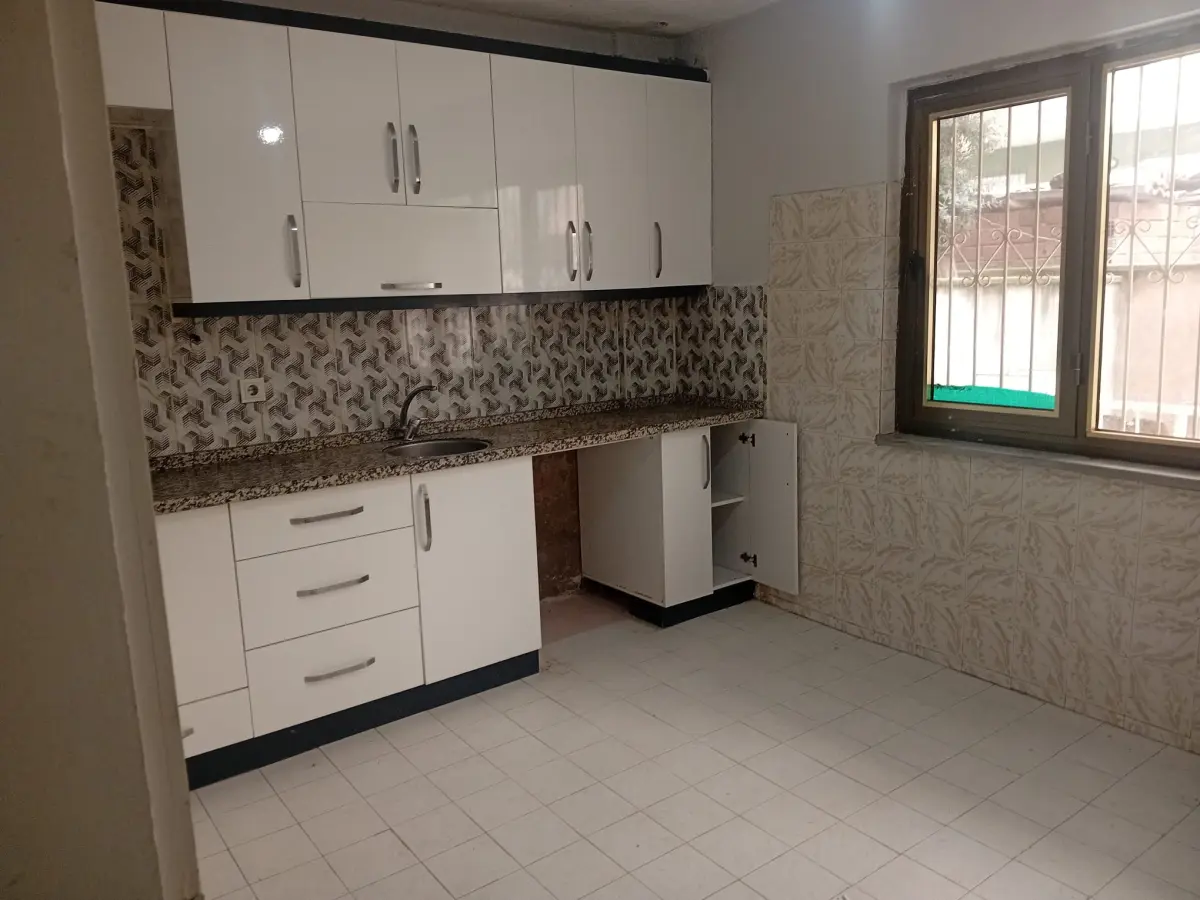 ACİL SATILIK DAİRE TURGUTLU / EGE UMUT CİVARI - Fotoğraf 1