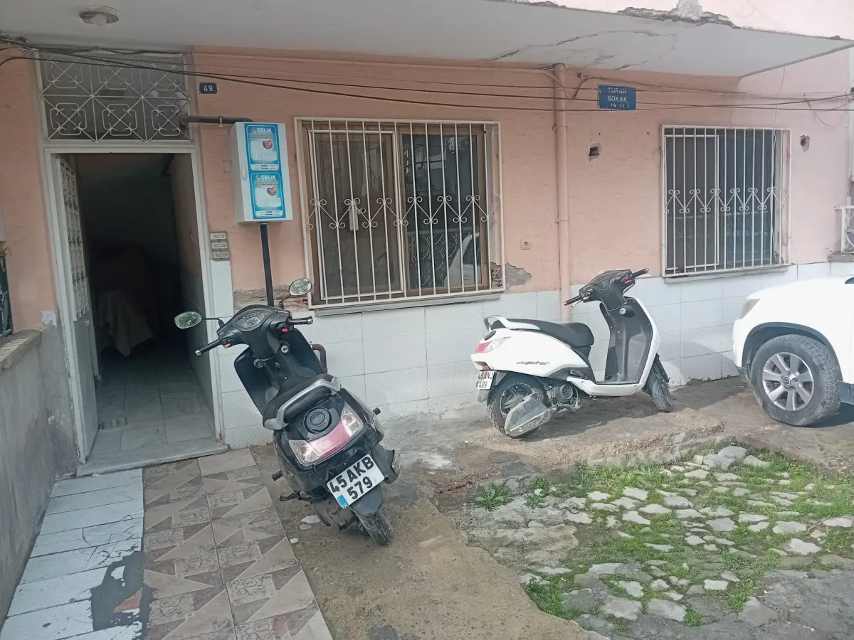 ACİL SATILIK DAİRE TURGUTLU / EGE UMUT CİVARI - Fotoğraf 6