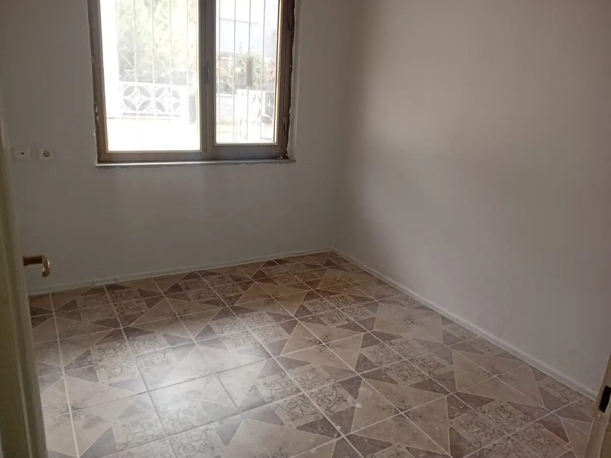 ACİL SATILIK DAİRE TURGUTLU / EGE UMUT CİVARI - Fotoğraf 7