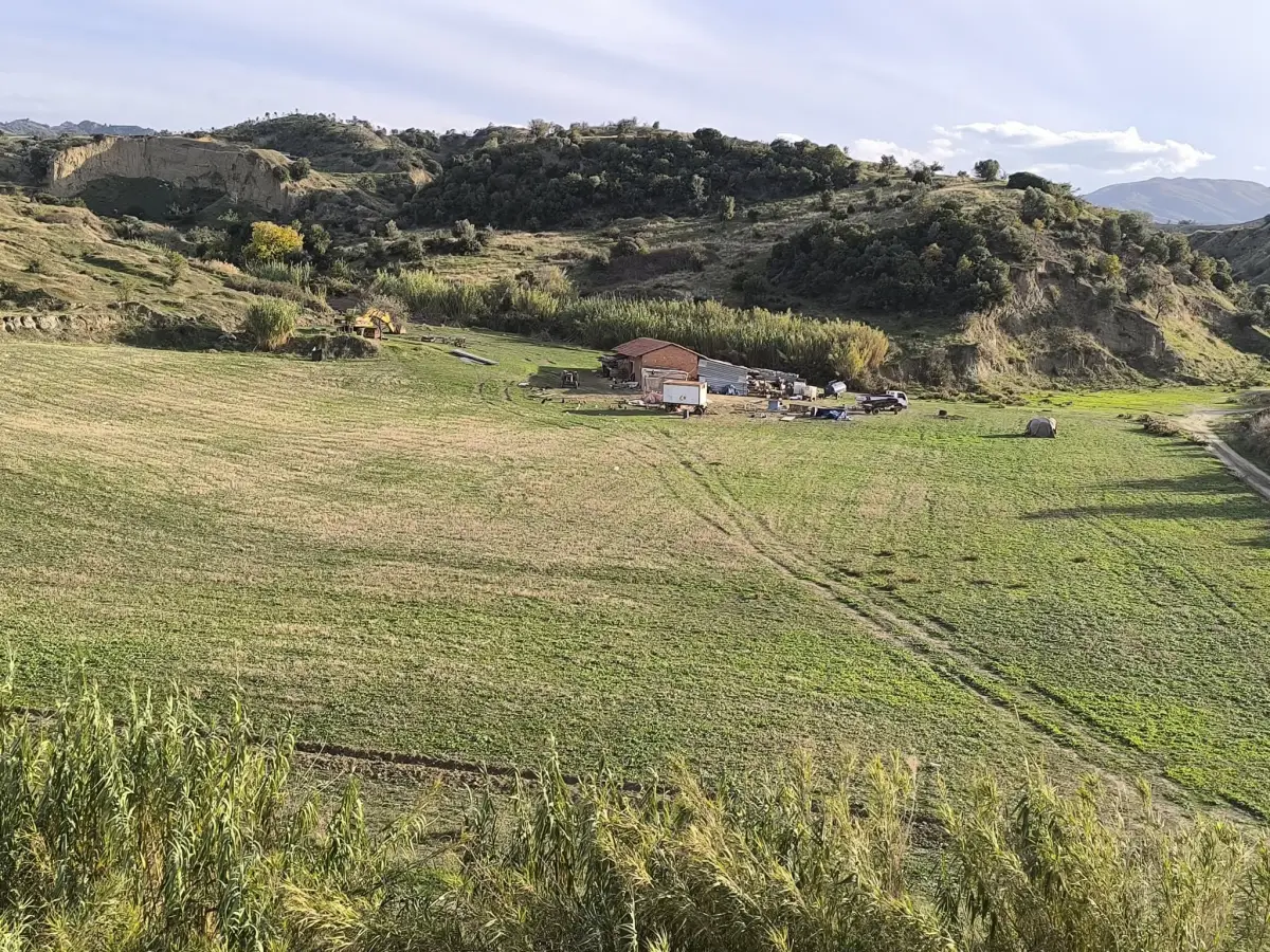 ACİL SATILIK ARAZİ  TURGUTLU SANAYİ İMARIN DİBİNDE - Fotoğraf 3