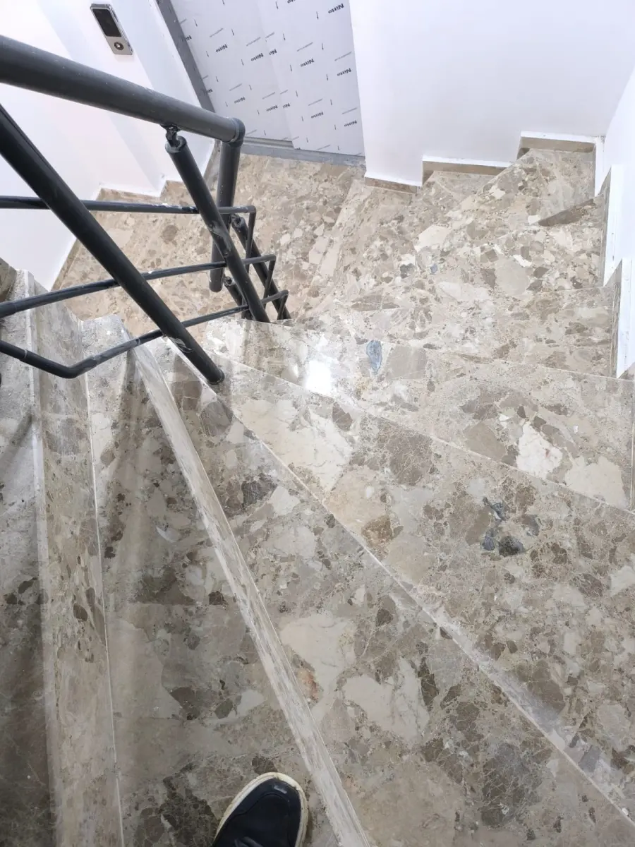 ACİL SATILIK FIRSAT DAİRE  Turgutlu – MERKEZİ KONUM - Fotoğraf 2